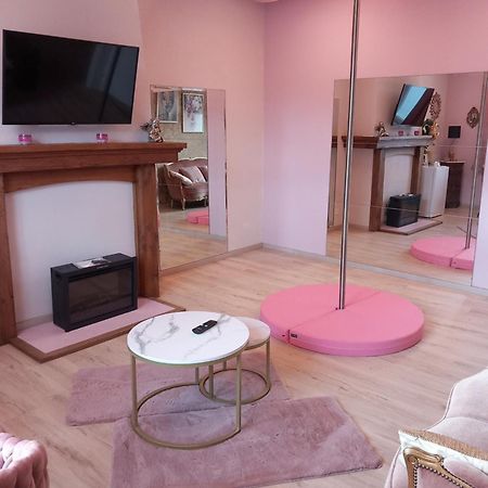 Vip Room 209 Trooz Luaran gambar