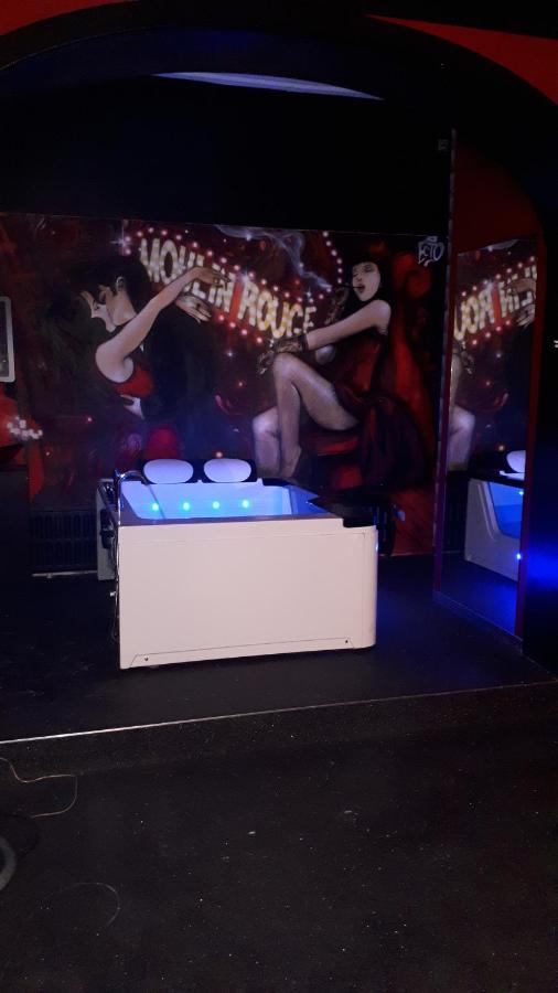 Vip Room 209 Trooz Luaran gambar