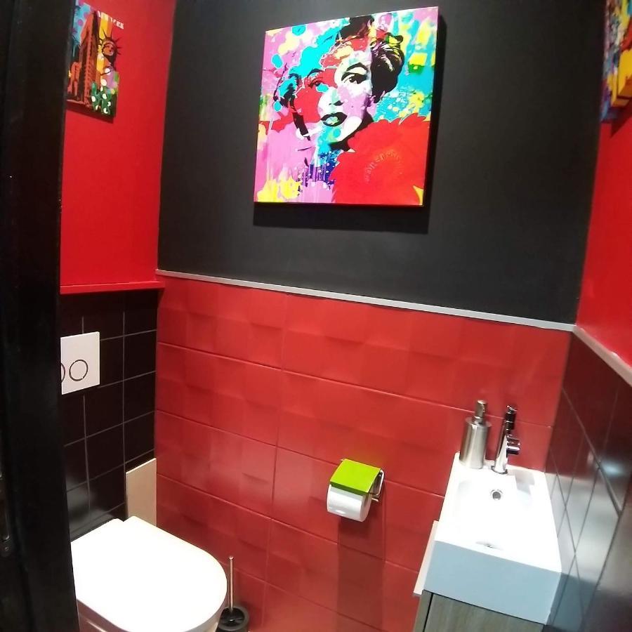 Vip Room 209 Trooz Luaran gambar