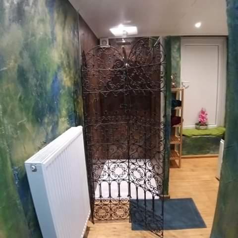 Vip Room 209 Trooz Luaran gambar